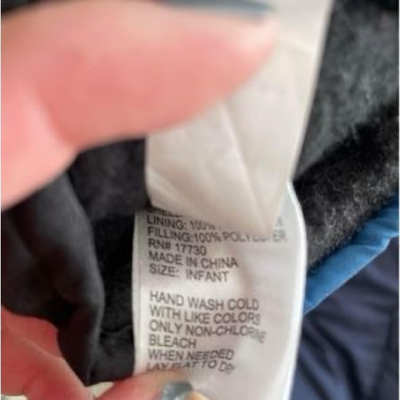 Infant Snow Mittens - Picture 3 of 3